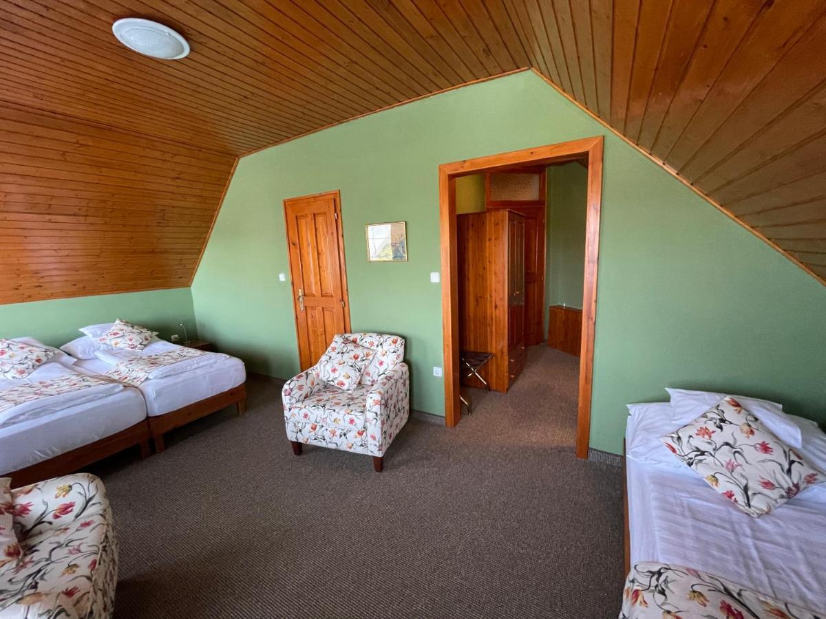Villa Astoria Balatongyörök Exteriér fotografie